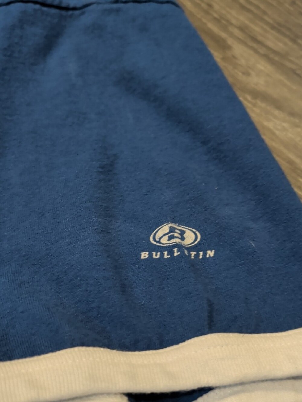 Toronto Maple Leafs Blue Ringer Tee - Picture 5 of 7